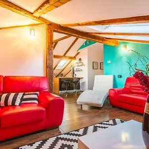  Apartman Lena
